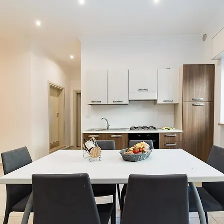 Ermes Deluxe - Lungomare - Baia - Lido - By Click Salento Галлиполи