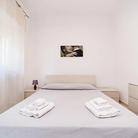 Ermes Deluxe - Lungomare - Baia - Lido - By Click Salento Галлиполи