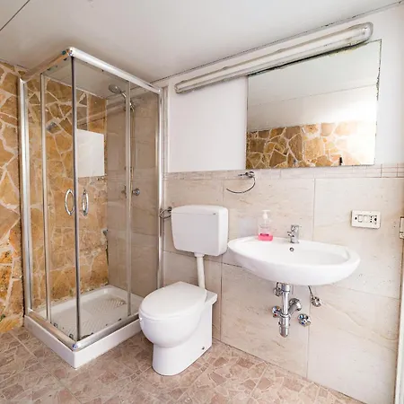 Ermes Deluxe - Lungomare - Baia - Lido - By Click Salento Галлиполи