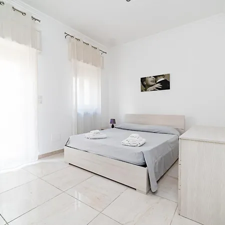 Ermes Deluxe - Lungomare - Baia - Lido - By Click Salento * 加利波利
