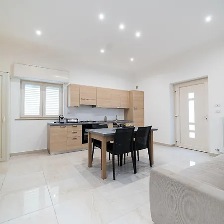 Ermes Deluxe - Lungomare - Baia - Lido - By Click Salento Lägenhet Gallipolli