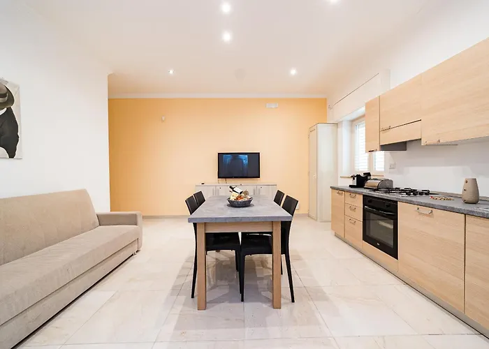 Ermes Deluxe - Lungomare - Baia - Lido - By Click Salento * ガリポリ